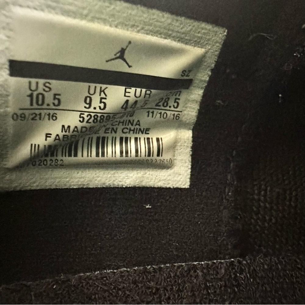 Jordan 11 Black and White Sneakers with Gold Accents - Picture 10 of 10